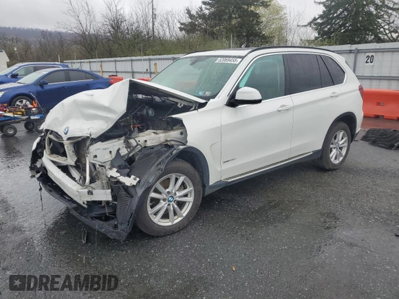 2014 BMW X5 xDrive35i with VIN 5UXKR0C50E0K42458, listed as a Copart auction lot 52069455 with 146,602 mi miles and Salvage Title. Bid and sale history available at carsss.com. Image 1.