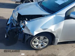2012 Nissan Sentra S z VIN 3N1AB6AP6CL724881, wystawiony jako IAAI lot #41959859 z przebiegiem 110 858 mil mil oraz . Historia ofert i sprzedaży dostępna na DreamBid. Obrazek 6.