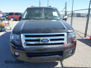 2013 Ford Expedition Limited z VIN 1FMJU2A58DEF01933, wystawiony jako IAAI lot #42259204 z przebiegiem 218 193 mil mil oraz . Historia ofert i sprzedaży dostępna na DreamBid. Obrazek 12.