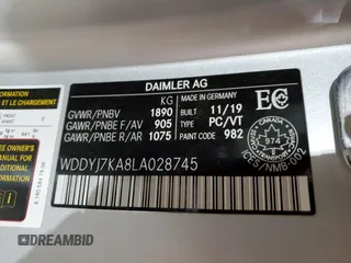 2020 Mercedes-Benz AMG GT R с VIN WDDYJ7KA8LA028745, выставлен на аукционе Copart как лот 87867315 с пробегом 14 627 миль миль и Списание • Salvage title. История ставок и продаж доступна на DreamBid. Изображение 12.