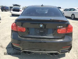 2015 BMW M3 z VIN WBS3C9C50FJ276092, wystawiony jako Copart lot #60759755 z przebiegiem Nie podano mil oraz Czysty tytuł • Clean title. Historia ofert i sprzedaży dostępna na DreamBid. Obrazek 6.