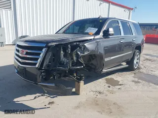 2016 Cadillac Escalade Premium Collection with VIN 1GYS4CKJ3GR108780, listed as a IAAI auction lot 41077573 with 1 mi miles. Bid and sale history available at carsss.com. Image 2.