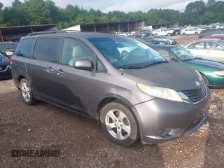 2011 Toyota Sienna LE AAS with VIN 5TDKK3DC5BS065564, listed as a IAAI auction lot 42620281 with 262,847 mi miles and . Bid and sale history available at DreamBid. Image 1.