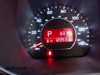 2015 Kia Soul with VIN KNDJN2A20F7795780, listed as a IAAI auction lot 39879289 with 120,531 mi miles. Bid and sale history available at carsss.com. Image 7.