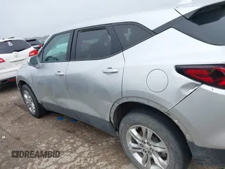 2020 Chevrolet Blazer LT z VIN 3GNKBCRSXLS570066, wystawiony jako IAAI lot #42140439 z przebiegiem 187 034 mil mil oraz . Historia ofert i sprzedaży dostępna na DreamBid. Obrazek 6.