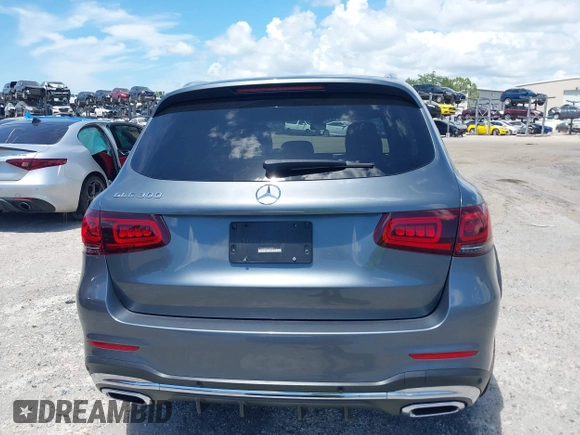 2020 Mercedes-Benz GLC 300 with VIN W1N0G8DB8LF780474, listed as a IAAI auction lot 42476376 with 66,690 mi miles and . Bid and sale history available at DreamBid. Image 16.