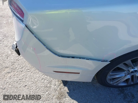 2016 Lincoln MKZ with VIN 3LN6L2G98GR632641, listed as a IAAI auction lot 41022028 with 50,625 mi miles and . Bid and sale history available at DreamBid. Image 13.