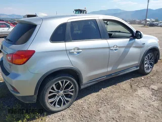 2018 Mitsubishi Outlander Sport SE 2.4 with VIN JA4AR3AW2JZ036004, listed as a IAAI auction lot 39806270 with 102,815 mi miles. Bid and sale history available at carsss.com. Image 4.
