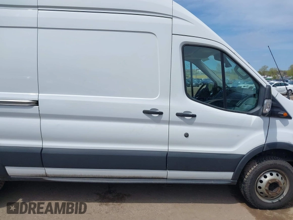 2017 Ford Transit z VIN 1FTBF4XM0HKA58004, wystawiony jako IAAI lot #39278218 z przebiegiem 174 620 mil mil oraz . Historia ofert i sprzedaży dostępna na DreamBid. Obrazek 13.