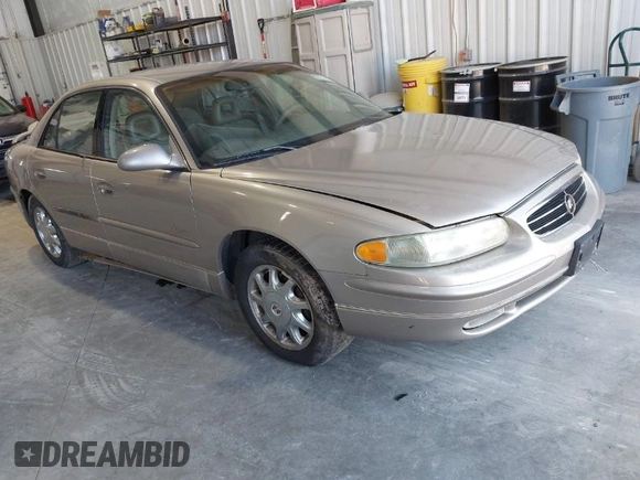 1998 Buick Regal LS with VIN 2G4WB52K7W1588391, listed as a IAAI auction lot 41955056 with 1 mi miles. Bid and sale history available at carsss.com. Image 1.