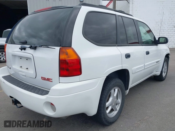 2005 GMC Envoy SLE z VIN 1GKDT13S652279384, wystawiony jako IAAI lot #42208597 z przebiegiem 147 036 mil mil oraz . Historia ofert i sprzedaży dostępna na DreamBid. Obrazek 4.