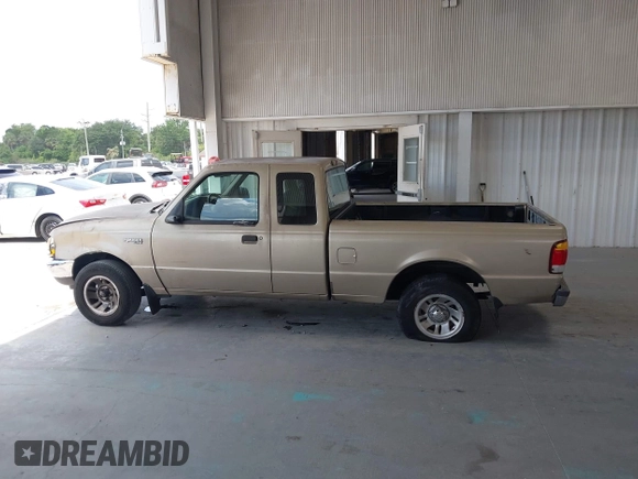 1999 Ford Ranger XL z VIN 1FTYR14V8XTA65823, wystawiony jako IAAI lot #42451126 z przebiegiem 249 406 mil mil oraz . Historia ofert i sprzedaży dostępna na DreamBid. Obrazek 14.