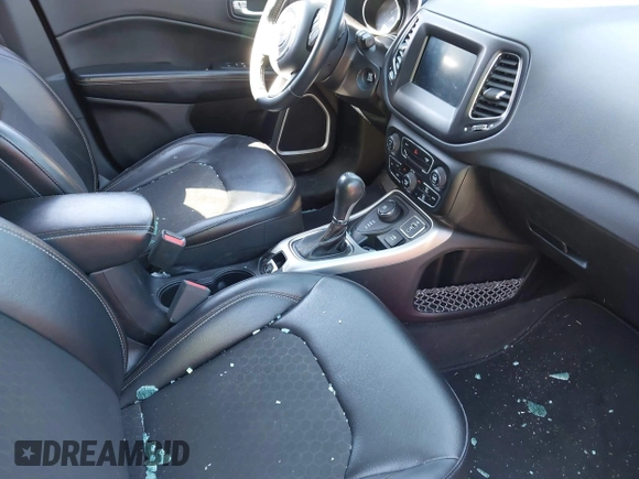 2018 Jeep Compass Altitude with VIN 3C4NJDBBXJT202826, listed as a IAAI auction lot 42012645 with 125,839 mi miles and . Bid and sale history available at carsss.com. Image 5.