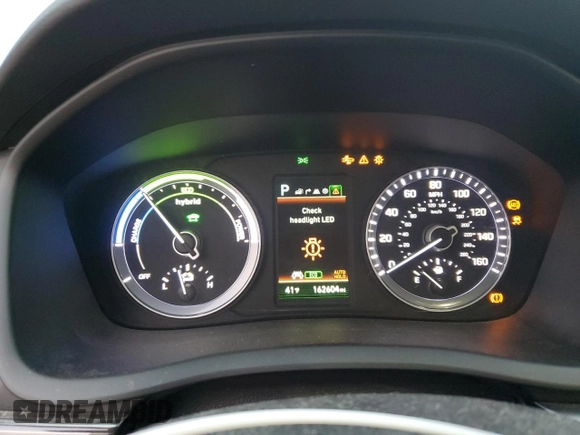 2018 Hyundai Sonata Hybrid Limited with VIN KMHE34L32JA079124, listed as a Copart auction lot 82719234 with 162,604 mi miles and Salvage Title. Bid and sale history available at carsss.com. Image 9.