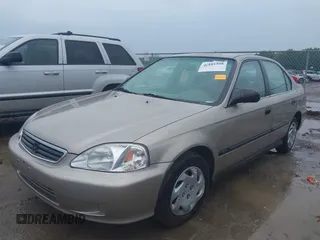 2000 Honda Civic LX z VIN 1HGEJ6678YL039165, wystawiony jako IAAI lot #42441308 z przebiegiem 174 584 mil mil oraz . Historia ofert i sprzedaży dostępna na DreamBid. Obrazek 2.
