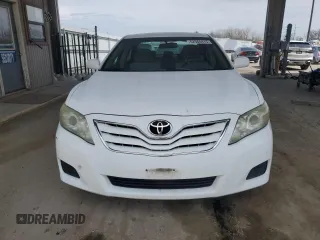 2011 Toyota Camry LE with VIN 4T4BF3EK9BR130391, listed as a Copart auction lot 52564415 with 136,487 mi miles and Salvage Title. Bid and sale history available at DreamBid. Image 5.