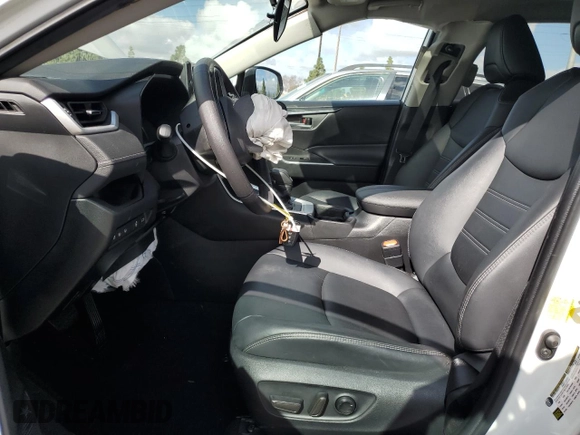 2021 Toyota RAV4 XLE Premium with VIN 2T3C1RFV1MW180625, listed as a Copart auction lot 51799175 with 63,692 mi miles and Salvage title. Bid and sale history available at DreamBid. Image 7.