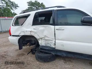 2006 Toyota 4Runner SR5 z VIN JTEZU14R060083248, wystawiony jako IAAI lot #41879414 z przebiegiem 293 401 mil mil oraz . Historia ofert i sprzedaży dostępna na DreamBid. Obrazek 6.