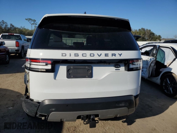 2020 Land Rover Discovery SE with VIN SALRG2RV8L2420927, listed as a Copart auction lot 42210123 with 21,154 mi miles. Bid and sale history available at carsss.com. Image 6.