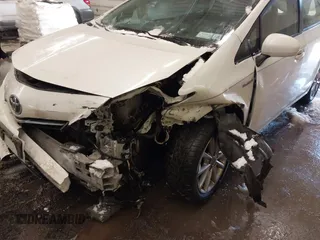 2014 Toyota Prius Two with VIN JTDZN3EU2E3302823, listed as a IAAI auction lot 41300542 with 169,847 mi miles and . Bid and sale history available at DreamBid. Image 6.