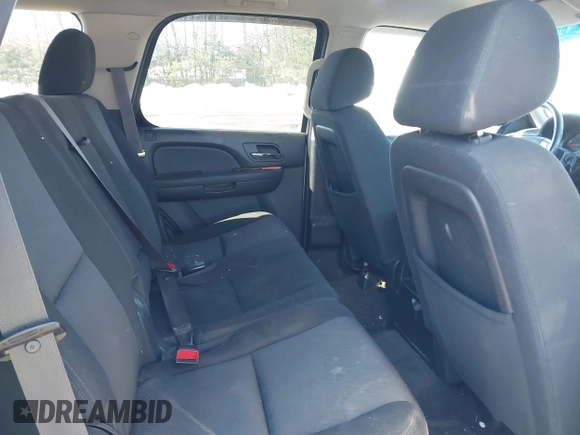 2013 GMC Yukon SLE with VIN 1GKS2AE03DR354179, listed as a IAAI auction lot 41612114 with 150,851 mi miles. Bid and sale history available at carsss.com. Image 8.