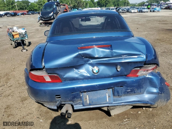 2000 BMW Z3 2.5L with VIN WBACH9341YLF88574, listed as a Copart auction lot 41901735 with 395,118 mi miles and Non Repairable. Bid and sale history available at carsss.com. Image 6.