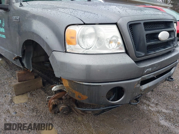2006 Ford F-150 STX with VIN 1FTRX14W36NB21057, listed as a IAAI auction lot 41664686 with 217,363 mi miles. Bid and sale history available at carsss.com. Image 6.