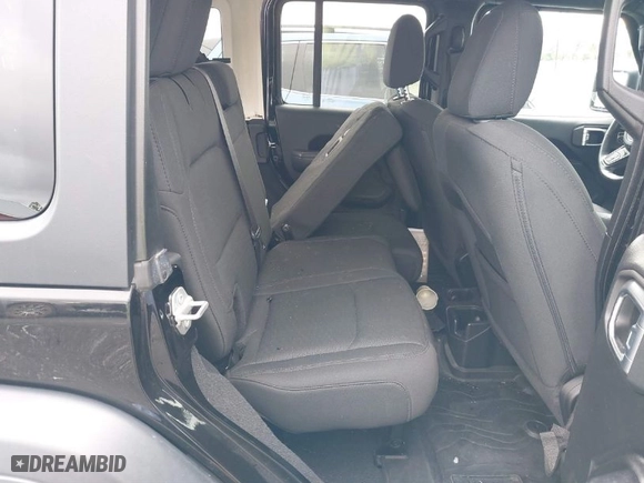 2019 Jeep Wrangler Unlimited Sport with VIN 1C4HJXDG3KW627467, listed as a IAAI auction lot 40449981 with 48,375 mi miles. Bid and sale history available at carsss.com. Image 8.