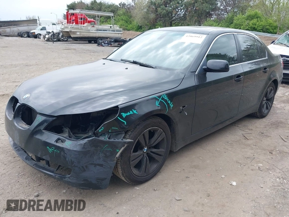 2009 BMW 5 Series 528i with VIN WBANU53579C122572, listed as a IAAI auction lot 42069912 with 142,754 mi miles and . Bid and sale history available at carsss.com. Image 2.