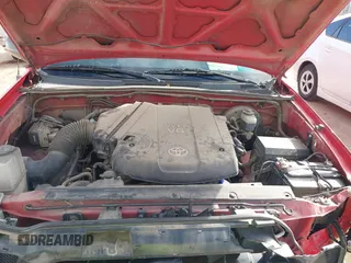 2008 Toyota Tacoma PreRunner with VIN 5TETU62NX8Z564585, listed as a IAAI auction lot 41576009 with 193,868 mi miles. Bid and sale history available at carsss.com. Image 10.