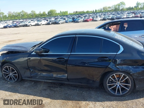 2020 BMW 3 Series 330i xDrive with VIN 3MW5R7J06L8B10285, listed as a IAAI auction lot 39403745 with 58,242 mi miles. Bid and sale history available at carsss.com. Image 14.