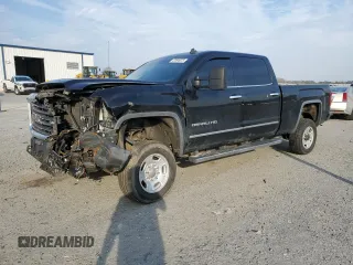 2015 GMC Sierra 2500HD available WiFi Denali with VIN 1GT120E83FF176480, listed as a Copart auction lot 47094075 with 197,643 mi miles and Salvage Title. Bid and sale history available at carsss.com. Image 1.