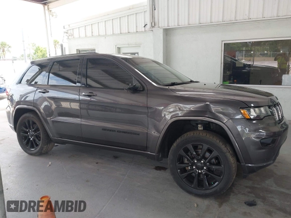 2017 Jeep Grand Cherokee Altitude с VIN 1C4RJFAG7HC700367, выставлен на аукционе IAAI как лот 42187595 с пробегом 105 880 миль миль и . История ставок и продаж доступна на DreamBid. Изображение 14.