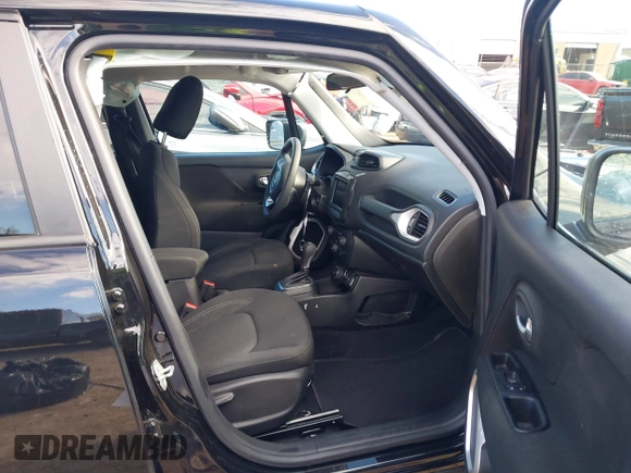 2021 Jeep Renegade Upland with VIN ZACNJDAB1MPN28069, listed as a IAAI auction lot 41887128 with 30,276 mi miles and . Bid and sale history available at DreamBid. Image 5.