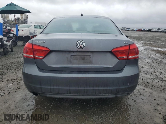 2014 Volkswagen Passat Wolfsburg Edition z VIN 1VWAT7A3XEC040523, wystawiony jako Copart lot #51389985 z przebiegiem 204 473 mil mil oraz Czysty tytuł • Clean title. Historia ofert i sprzedaży dostępna na DreamBid. Obrazek 6.