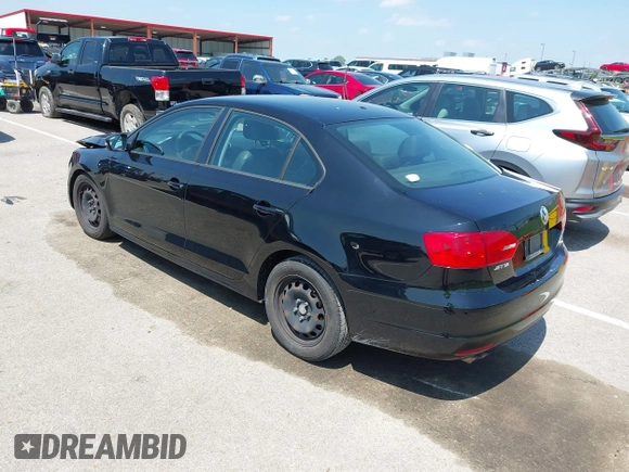 2012 Volkswagen Jetta Sedan SE w/Convenience & Sunroof with VIN 3VWDX7AJ4CM107290, listed as a IAAI auction lot 42142201 with 132,122 mi miles. Bid and sale history available at carsss.com. Image 3.