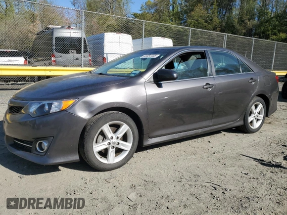 2014 Toyota Camry L with VIN 4T1BF1FK7EU827334, listed as a Copart auction lot 53384455 with 288,022 mi miles and Clean Title. Bid and sale history available at carsss.com. Image 1.