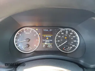 2025 Nissan Sentra S z VIN 3N1AB8BV1SY266922, wystawiony jako Copart lot #49598305 z przebiegiem 1 102 mil mil oraz Szkoda całkowita • Salvage title. Historia ofert i sprzedaży dostępna na DreamBid. Obrazek 9.