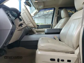 2013 Ford Expedition XLT with VIN 1FMJU1J57DEF42919, listed as a Copart auction lot 60502075 with 218,559 mi miles and Salvage title. Bid and sale history available at DreamBid. Image 7.