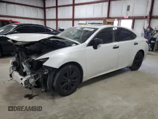 2014 Lexus ES 330 with VIN JTHBK1GG7E2129634, listed as a Copart auction lot 62258035 with 219,669 mi miles and Salvage title. Bid and sale history available at DreamBid. Image 1.