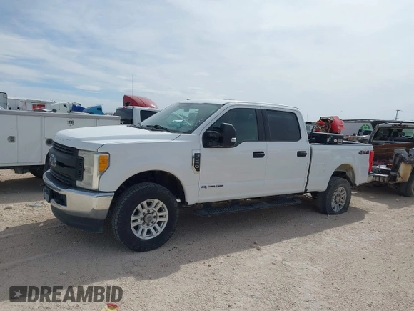 2017 Ford F-250 Lariat z VIN 1FT7W2BT7HEE48637, wystawiony jako IAAI lot #42234510 z przebiegiem 200 831 mil mil oraz . Historia ofert i sprzedaży dostępna na DreamBid. Obrazek 14.
