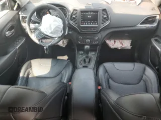 2022 Jeep Cherokee Latitude Lux z VIN 1C4PJMMN6ND542731, wystawiony jako Copart lot #59912205 z przebiegiem 9 483 mil mil oraz Szkoda całkowita • Salvage title. Historia ofert i sprzedaży dostępna na DreamBid. Obrazek 8.