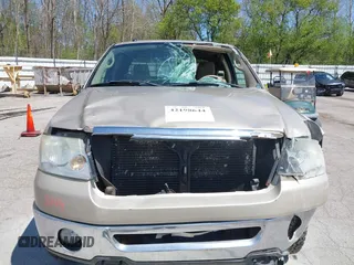 2008 Ford F-150 STX с VIN 1FTRX14W58FC30245, выставлен на аукционе IAAI как лот 42198644 с пробегом Не указан миль и . История ставок и продаж доступна на DreamBid. Изображение 6.