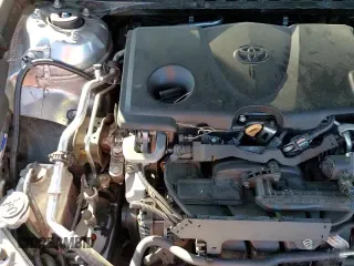 2019 Toyota Camry SE z VIN 4T1B11HK6KU170226, wystawiony jako Copart lot #82595245 z przebiegiem 105 367 mil mil oraz Szkoda całkowita • Salvage title. Historia ofert i sprzedaży dostępna na DreamBid. Obrazek 14.