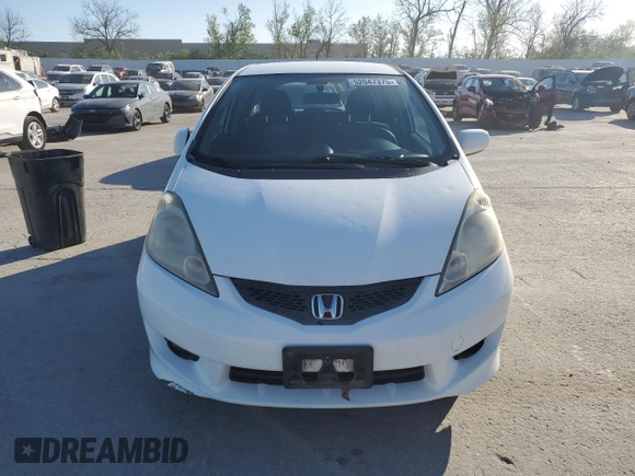 2009 Honda Fit Sport with VIN JHMGE88419C001626, listed as a Copart auction lot 52047375 with 154,585 mi miles and Salvage Title. Bid and sale history available at carsss.com. Image 5.