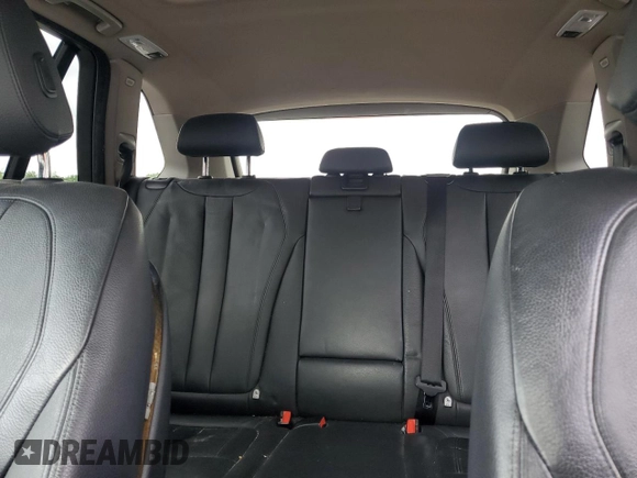 2014 BMW X5 sDrive35i z VIN 5UXKR2C57E0H33527, wystawiony jako Copart lot #54833785 z przebiegiem 197 510 mil mil oraz Czysty tytuł • Clean title. Historia ofert i sprzedaży dostępna na DreamBid. Obrazek 10.