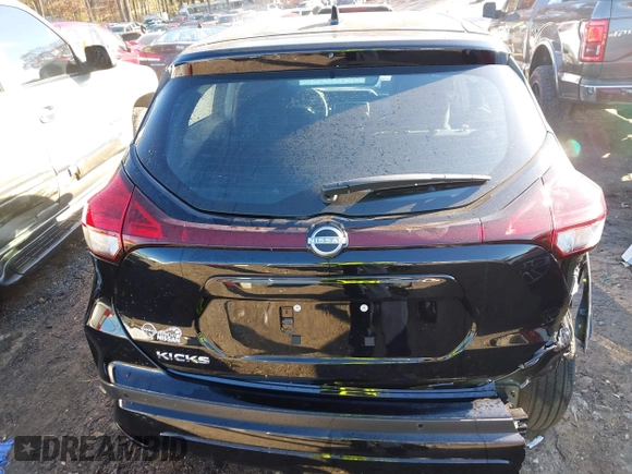 2024 Nissan Kicks S with VIN 3N1CP5BV6RL584051, listed as a IAAI auction lot 40996927 with 802 mi miles. Bid and sale history available at carsss.com. Image 16.