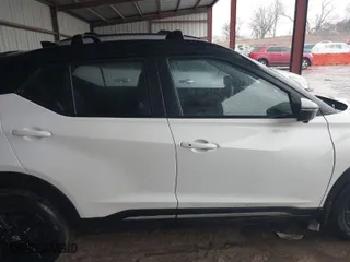2024 Nissan Kicks SR with VIN 3N1CP5DV7RL477815, listed as a IAAI auction lot 41711502 with 17,198 mi miles. Bid and sale history available at carsss.com. Image 13.