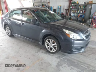 2013 Subaru Legacy Premium z VIN 4S3BMBC6XD3044603, wystawiony jako IAAI lot #42578813 z przebiegiem 172 967 mil mil oraz . Historia ofert i sprzedaży dostępna na DreamBid. Obrazek 1.