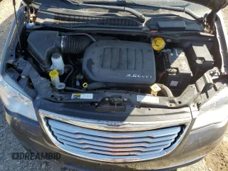2016 Chrysler Town & Country Touring with VIN 2C4RC1BG1GR156305, listed as a Copart auction lot 69315354 with 99,075 mi miles and Clean Title. Bid and sale history available at DreamBid. Image 12.